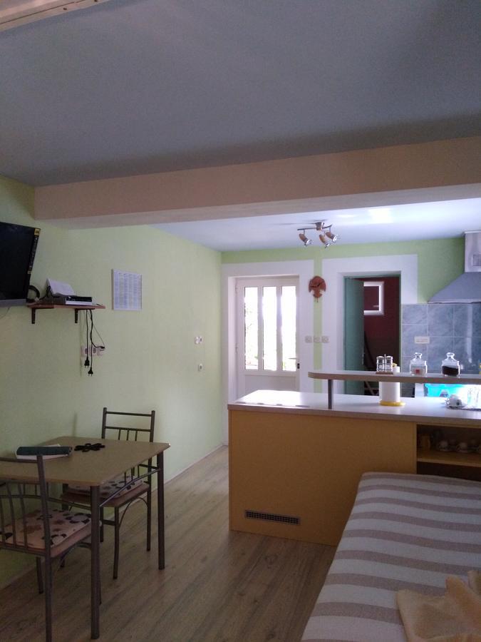 Apartment Ruza Сали Екстер'єр фото